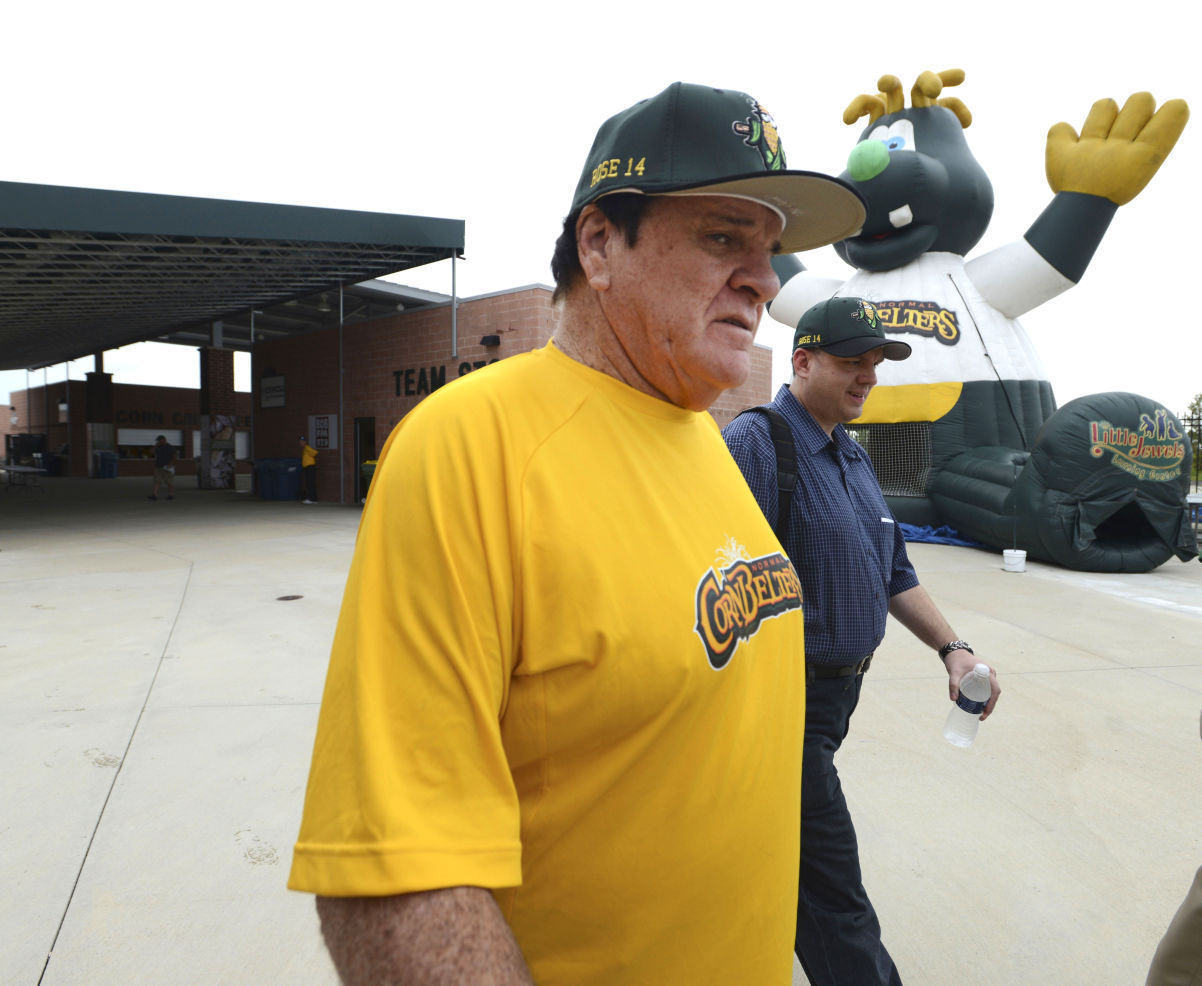 2015: Baseball legend Pete Rose visits the Corn Crib